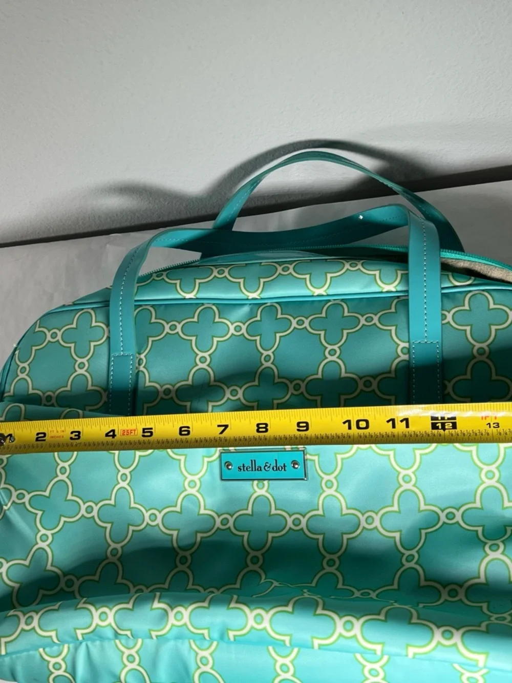 Stella & Dot Aqua Patterned Tote with‎ Lime Accents